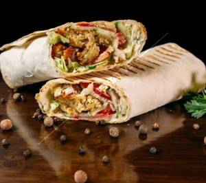 Chicken shawarma salad