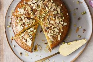 Almond Dry  Cake