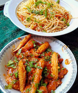 Chilli Babycorn And Noodles