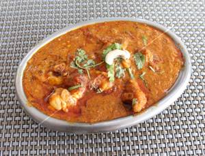 Hyderabadi Chicken Curry