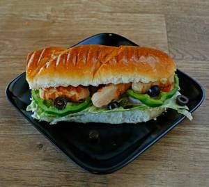 Hot dog and chicken sub