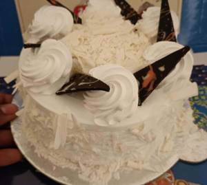 White Forest Cake