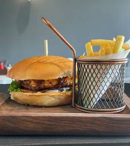 Grilled Chicken Burger