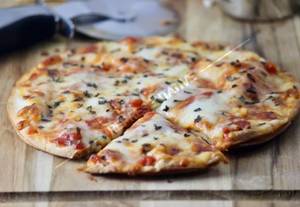 Paneer Capcicum Pizza