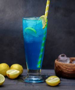 Blue Lagoon Mojito