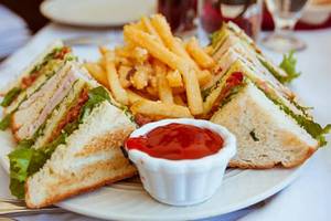 Crispy Burger Meal