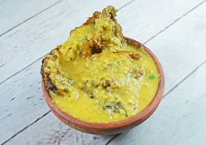 Machher Mathar Dal