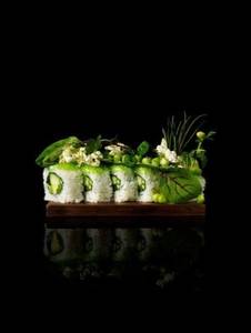 Nikkei Asparagus Cream Cheese Roll