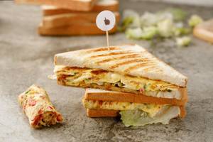 Omelette sandwitch