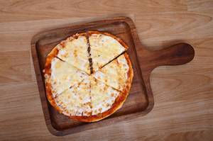 Four Cheese Pizza