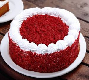 Delicious red velvet cake