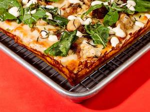 Truffle Tornado Pizza - Non Veg