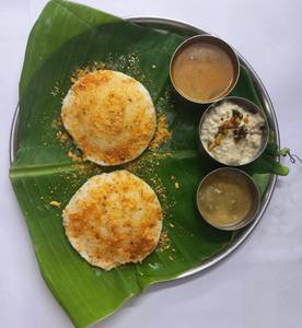 Ghee Karam Idly (2 Pcs)