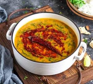 Desi Palak Dal Tadka