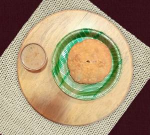1 Chai + 1 Pcs Pyaz Kachori