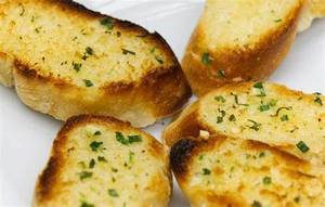Veg Masala Garlic Bread 