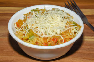 Veg and cheese maggi