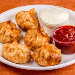 Chicken fried momo [per plate 6 piece]