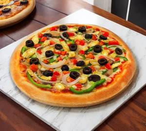 Baby Corn & Mushroom Pizza