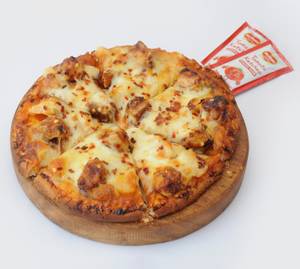 Medium Bbq Chicken Pizza