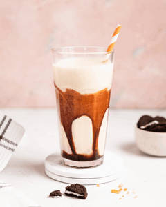 White Chocolate Oreo Brownie Shake