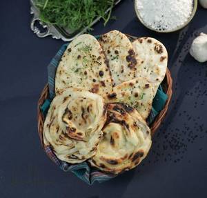 Garlic naan