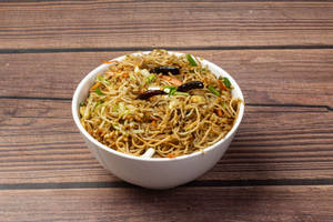 Veg Garlic Chow