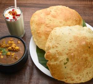 Punjabi Chole Bhature ( 3 Plates ) And Lassi (3 ) ( Serve # )