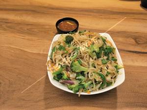 Hakka Noodle