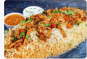 Veg Biryani Family