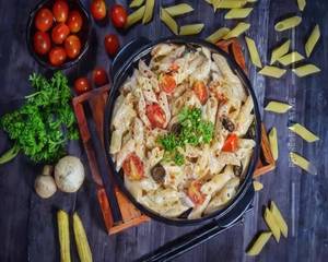 White Sauce Pasta