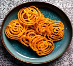 Kesar Jalebi (2Pcs)                     