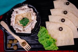 Hummus Paneer