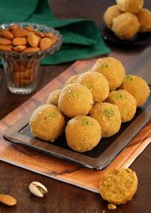 Besan Laddu ( 500 Gram )