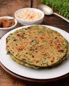Aloo Methi Paratha [2 pieces]