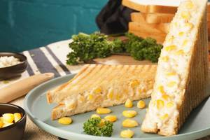 Corn & Cheese Grilled Sandwich