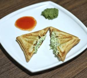 Cheese Chilli Sandwich