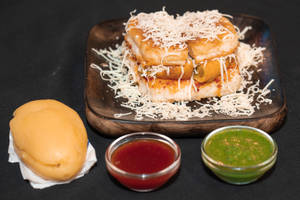 Jb vadapav [cheese]