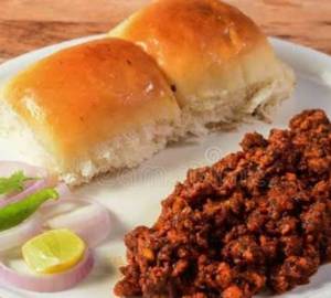 Paneer Pav Bhaji with 6 pav
