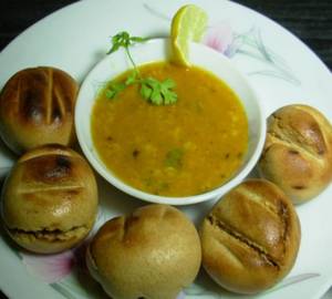 Jain Dalbati Meal