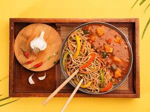Chilli Paneerr And Schezwan Hakka