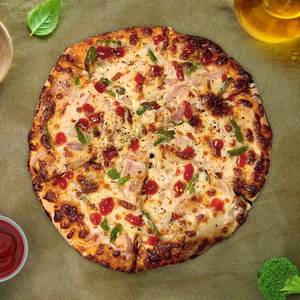 Fresh capsicum pizza