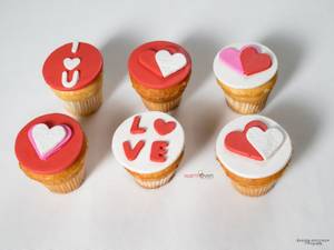 Cupcakes Love Msg