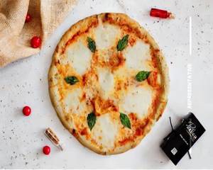 Margherita pizza
