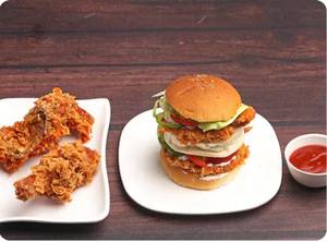 Fried Chicken Tower Burger [Serves 1]