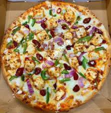 Tandoori veggie pizza