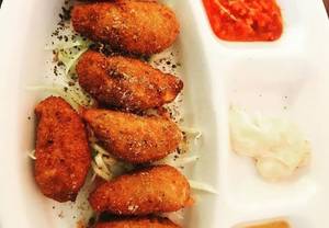 Paneer Kurkure Momos (5 pcs)