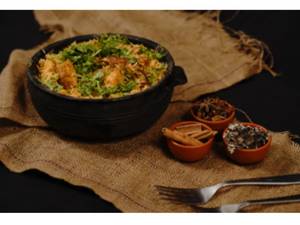 Chicken Clay Pot Bone