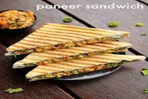 Tandoori Paneer Sandwich