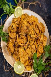 Soya Lehsuni Chaap Tikka